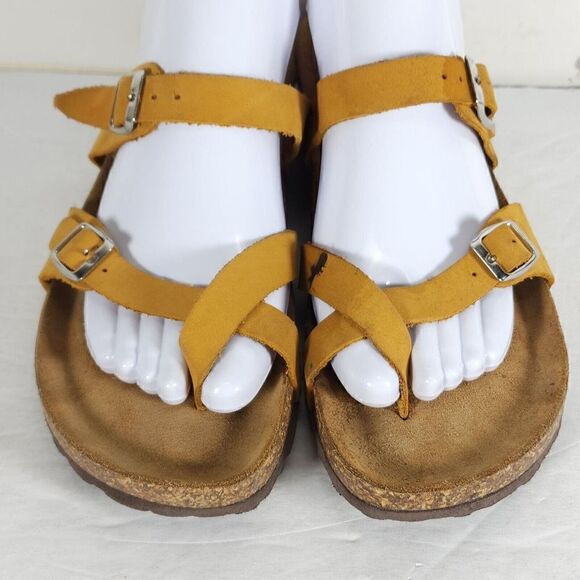 Bio Gold Women's US 9 Yellow Leather Toe Ring Slip On Low Wedge Sandals ITALY - Picture 5 of 16